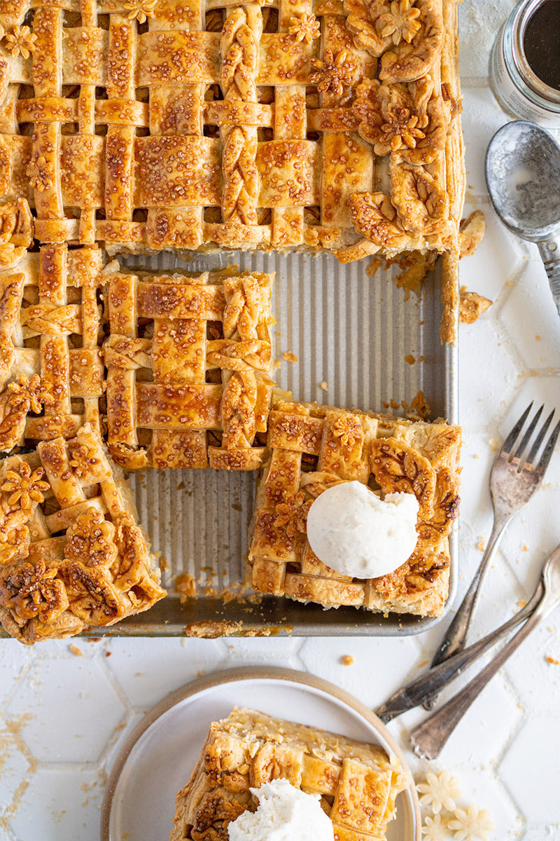 Apple and Vanilla Bean Slab Pie